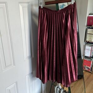 Banana Republic red velvet skirt midi